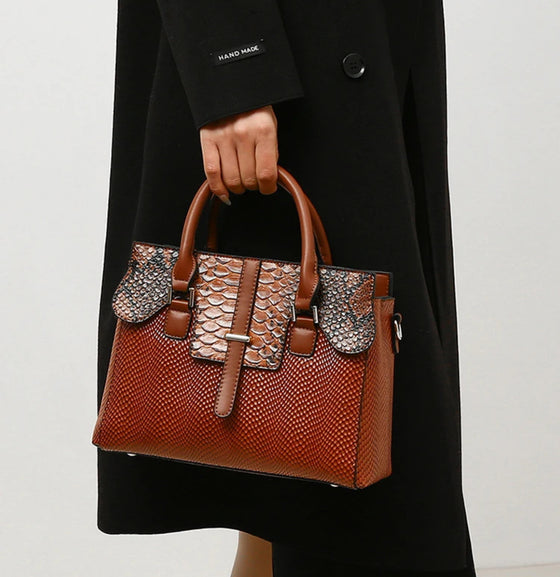 CROCODILE PATTERNS FASHION BAG(BROWN)