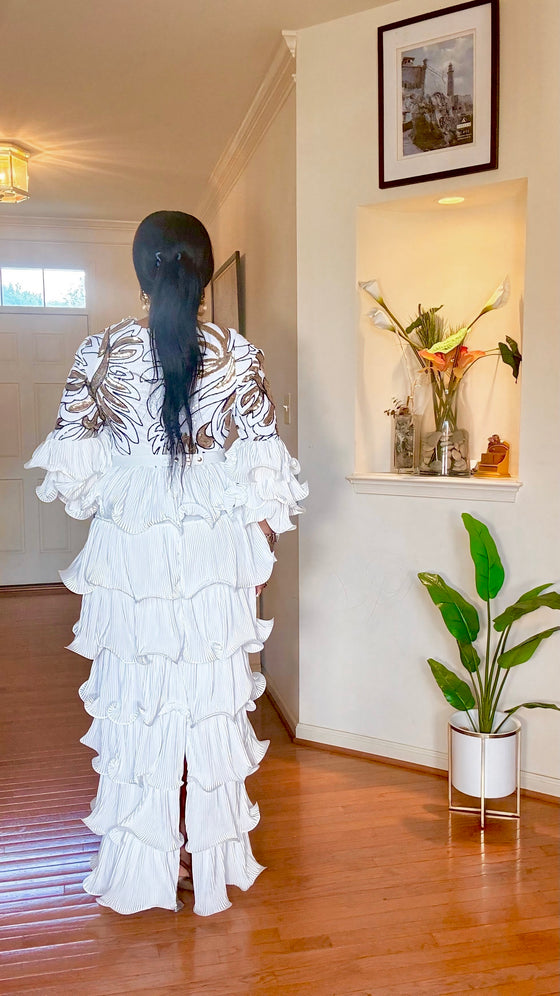 Gold /White Appliqué RhinestonesRuffle Maxi Dress ✨