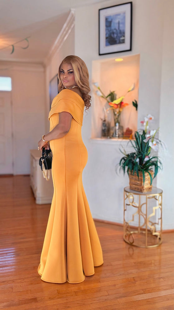 OFF SHOULDER MAXI DRESS(MUSTARD)