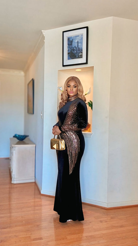 Majesty Rhinestone Velvet Gown(BLACK)