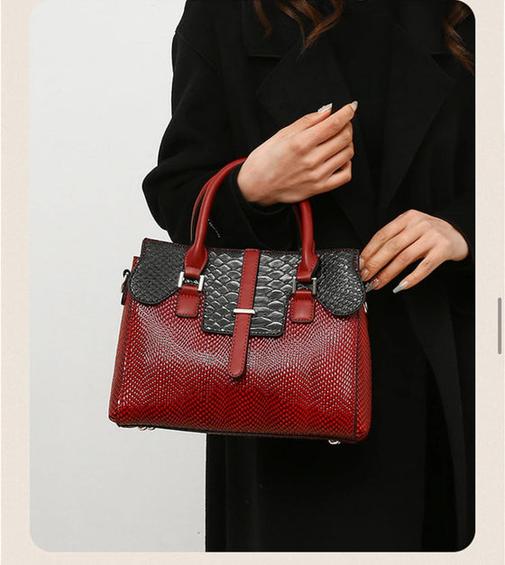 RED CROCODILE PATTERNS FASHION BAG