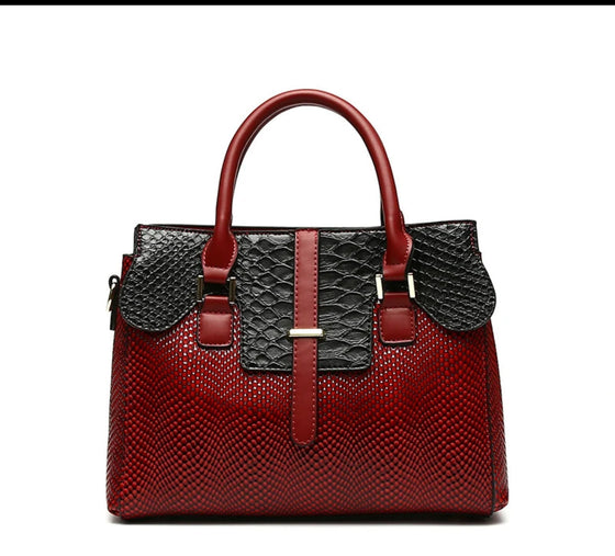 RED CROCODILE PATTERNS FASHION BAG