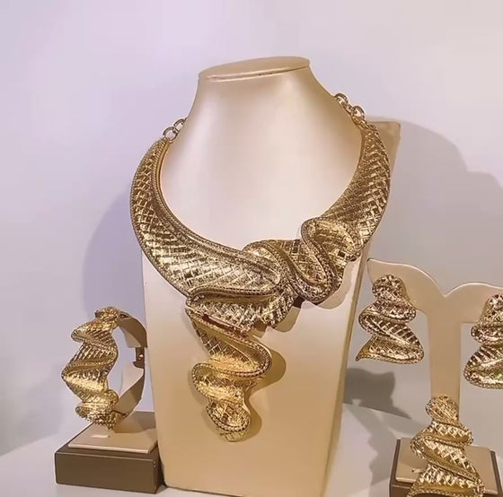 Royal Wave Jewelry Set(GOLD)